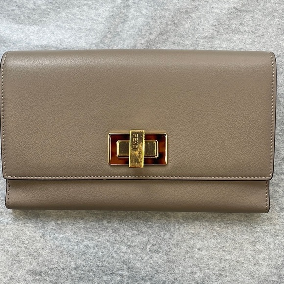 Authentic FENDI Peekabo Gray Beige Roman Leather Long Wallet Made in Italy - Picture 1 of 14